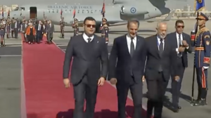Tριμερής Ελλάδας – Κύπρου – Αιγύπτου: Σε εξέλιξη η κατ’ ιδίαν συνάντηση του Κυρ. Μητσοτάκη με τον Αλ Σίσι