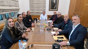 Συνάντηση Περιφερειάρχη Κρήτης με τον Δήμαρχο Αποκορώνου