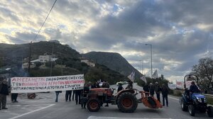 Συνδικάτο τροφίμων και ποτών: "Δίκαιος ο αγώνας των αγροτών" στηρίζει το δίκαιο αγώνα 