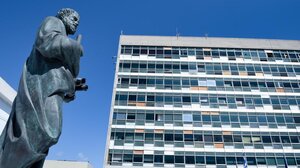 ΑΠΘ: Βρέθηκε αμίαντος στο κτήριο της Φιλοσοφικής