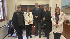 Δίκτυο Παρέμβασης Γυναικών Κρήτης: Εθιμοτυπική επίσκεψη στο Επιμελητήριο Ηρακλείου
