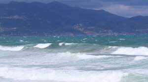 Τοπικές βροχές και χαμηλές θερμοκρασίες στην Κρήτη και την Κυριακή - Χιόνια στα ορεινά