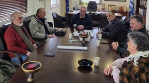 Με τον δήμαρχο Αρχανών Αστερουσίων συναντήθηκε αντιπροσωπεία του Κινήματος Δημοκρατίας