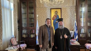 Ο Πρόεδρος του Παγκόσμιου Συμβουλίου Κρητών επισκέφθηκε τον Σεβασμιώτατο Μητροπολίτη Ρεθύμνης και Αυλοποτάμου