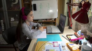 H Ένωση Συλλόγων Γονέων στο Ηράκλειο καταγγέλλει προσπάθειες επιβολής webex σε σχολεία