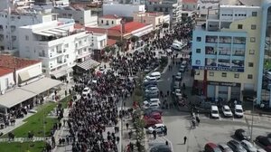 «Ποτάμι» 40.000 ανθρώπων κατέκλυσε τον Βόλο