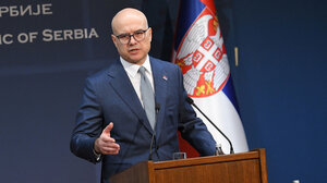 Μίλος Βούτσεβιτς: Παραιτήθηκε επισήμως ο πρωθυπουργός της Σερβίας