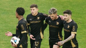 Ο ΟΦΗ έκανε την πρόταση δυσπιστίας... ψήφο εμπιστοσύνης!