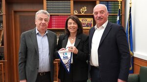 Στον Περιφερειάρχη Κρήτης ο Πρόεδρος της Κολυμβητικής Ομοσπονδίας Ελλάδος