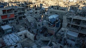 Χάος στη Γάζα: Νεκρός ο επικεφαλής της κυβέρνησης της Χαμάς - Στους 413 οι νεκροί