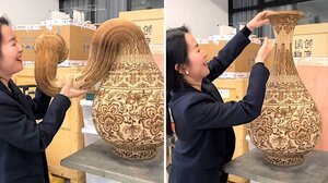 Xάρτινο βάζο σαν ... αληθινό, σωστό έργο τέχνης!