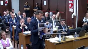 Στον «αέρα» η δίκη για το θάνατο του Μαραντόνα