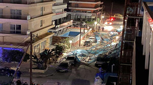 Στον Εισαγγελέα προσφεύγει το Εργατικό Κέντρο Ρόδου για την πτώση της σκαλωσιάς σε ξενοδοχείο