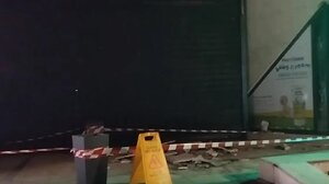 Θεσσαλονίκη: Κατέρρευσε τμήμα οροφής στην είσοδο εμπορικού κέντρου