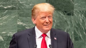 Οικονομολόγοι: Το «λάθος» στον μαθηματικό τύπο που οδήγησε σε τέσσερις φορές υψηλότερους δασμούς!