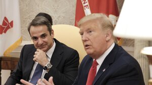 Ντόναλντ Τραμπ: Συμφωνώ με την πρόταση Μητσοτάκη, μπορεί να γίνει συμφωνία με ΕΕ