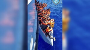 Δυο συλλήψεις για τους 38 μετανάστες στους Καλούς Λιμένες