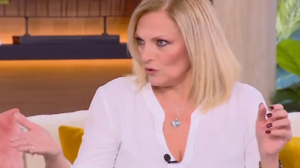 Χ. Λαμπίρη: "Ζούσαμε πάρα πολύ σκληρό ανταγωνισμό, κάναμε ακρότητες, παίρναμε καλεσμένους μέσα από το πλατό"