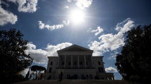 O Dior επέλεξε τη "Villa Albani Torlonia" στη Ρώμη για την επίδειξη της cruise συλλογής του