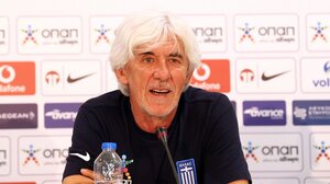 Γιοβάνοβιτς: «Χαρά μας που η Εθνική είναι στην Κρήτη»