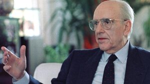 Ανδρέας Παπανδρέου: Πέθανε σαν σήμερα το 1996 - «29 χρόνια χωρίς την καθαρή του ματιά στις εξελίξεις» γράφει ο γιος του Νίκος