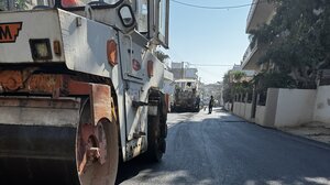 Συνεχίζονται οι ασφαλτοστρώσεις στην 3η Δημοτική Κοινότητα