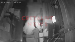 Ηράκλειο: Με θράσος και ακάλυπτο πρόσωπο ο διαρρήκτης "χτύπησε" κεντρικο μαγαζί εστίασης! Αποκαλυπτικό βίντεο