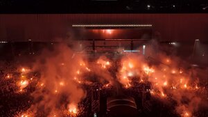 Ο ΛΕΞ έγραψε ιστορία στο ΟΑΚΑ – Στη σκηνή και η Χάρις Αλεξίου - Βίντεο