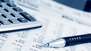 Πλεόνασμα 2,1 δισ. ευρώ κατέγραψε ο κρατικός προϋπολογισμός το επτάμηνο του 2025