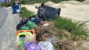 Σκουπιδότοπος στις Τρεις Βαγιές