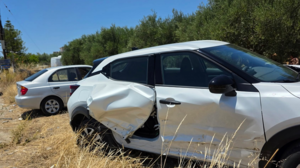 Σφοδρή σύγκρουση αυτοκινήτων στα Καπαριανά