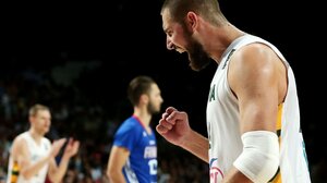 Παναθηναϊκός: Στην Ελλάδα ο Βαλαντσιούνας, incognito η άφιξη του Λιθουανού σταρ