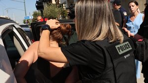 Αγία Παρασκευή: Στη φυλακή ο δράστης της δολοφονίας του Πολωνού καθηγητή και οι τρεις συνεργοί του