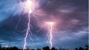 Πάνω από 10.000 κεραυνοί έπεσαν στη χώρα – Στο επίκεντρο των βροχοπτώσεων η Βόρεια Ελλάδα