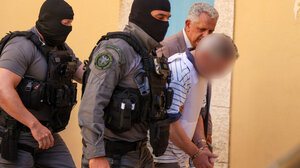 Χανιά: Ενώπιον Εισαγγελέα ο γιατρός που καταγγέλθηκε για σεξουαλική παρενόχληση ανήλικης σε κατασκήνωση