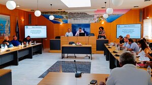 Στερεά απόβλητα, η Ανώπολη στο Κτηματολόγιο και γήπεδα ποδοσφαίρου στη λογοδοσία της Δημοτικής Αρχής