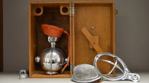 Πολύτιμο αρχειακό υλικό απέκτησε το Μουσείο Ιατρικής Κρήτης