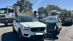 Σφοδρή σύγκρουση αυτοκινήτων στο ΒΟΑΚ