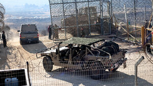 Συρία: Αυτοκινητοπομπή με ανθρωπιστική βοήθεια έφτασε στη Σουέιντα