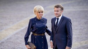 Εμανουέλ και Μπριζίτ Μακρόν εναντίον Αμερικανίδας ινφλουένσερ