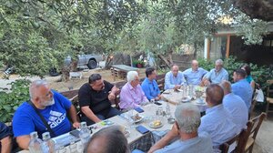 Στα Φέρμα ο Γ.Πλακιωτάκης, με παράγοντες της Τοπικής Αυτοδιοίκησης, του τουρισμού, παραγωγούς και κατοίκους