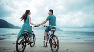 Μικρά μυστικά για σχέσεις που αντέχουν μετά τα 50