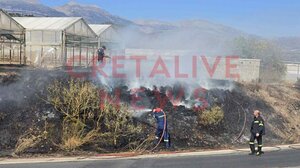 Συναγερμός για φωτιά στον Κόκκινο Πύργο - Πρόλαβε τα χειρότερα η πυροσβεστική (δείτε εικόνες)