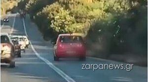 ΒΟΑΚ: Προσπερνάει ουρά οχημάτων από τα δεξιά στην εθνική!