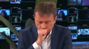 Video: Σέρβος υπουργός έπαθε εγκεφαλικό στη διάρκεια τηλεοπτικής εκπομπής!