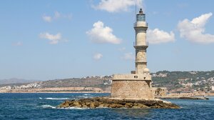 Αίθριος καιρός την Δευτέρα στην Κρήτη, εως 33 βαθμούς η θερμοκρασία