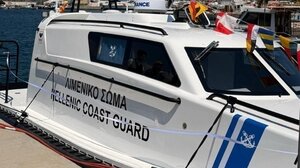 Νέα Στύρα: Το απόγευμα θα ξεκινήσει η προσπάθεια απομάκρυνσης του πλοίου που προσάραξε σε ξέρα