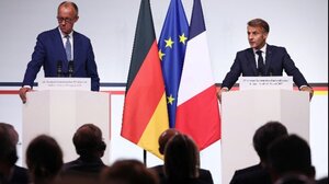 Μακρόν: Χωρίς σύνοδο με τον Ζελένσκι έως τη Δευτέρα, ο Πούτιν θα «έχει εξαπατήσει» τον Τραμπ