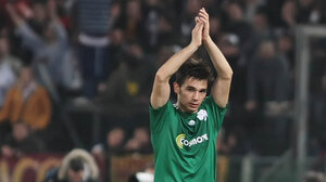 Ο Σωτήρης Νίνης ανακοίνωσε το τέλος της ποδοσφαιρικής του καριέρας