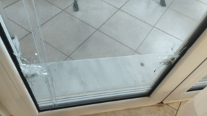 Ανώγεια: Επιστρέφοντας από διακοπές βρήκε το σπίτι του "γαζωμένο" από σφαίρες